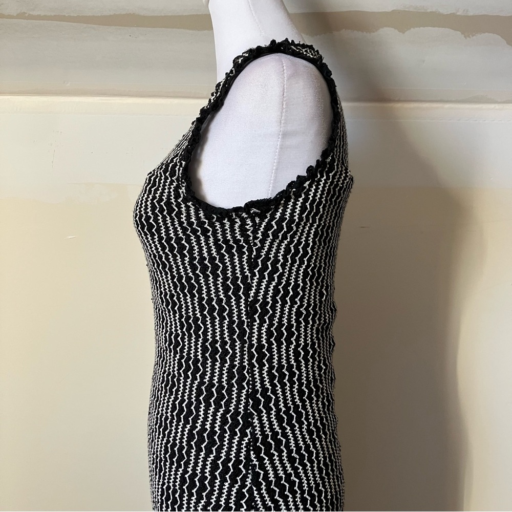 Steve Madden Nyssa Bodycon Midi Dress in Woven Black & White size Small - Picture 7 of 11